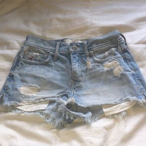 Hollister High Rise Light Wash Jean Shorts